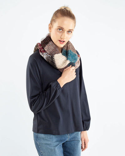 Alma Lovis Raglan Blouse
