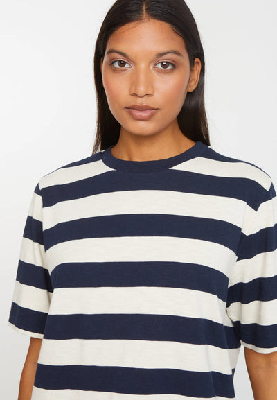 RECOLUTION Woman T-Shirt AZOLLA STRIPES