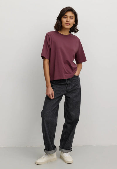 RECOLUTION Woman T-Shirt AZOLLA