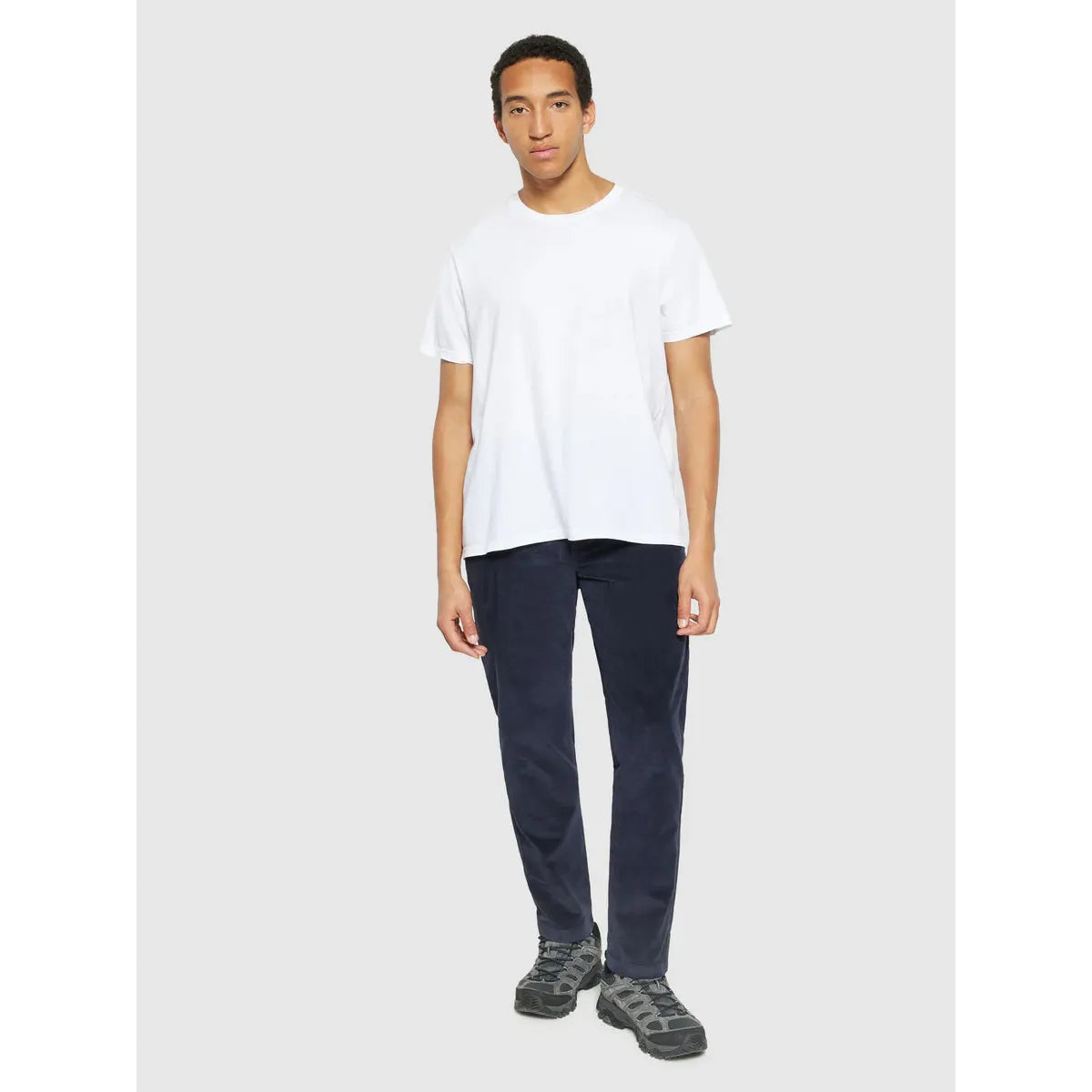 CHUCK regular corduroy Chino