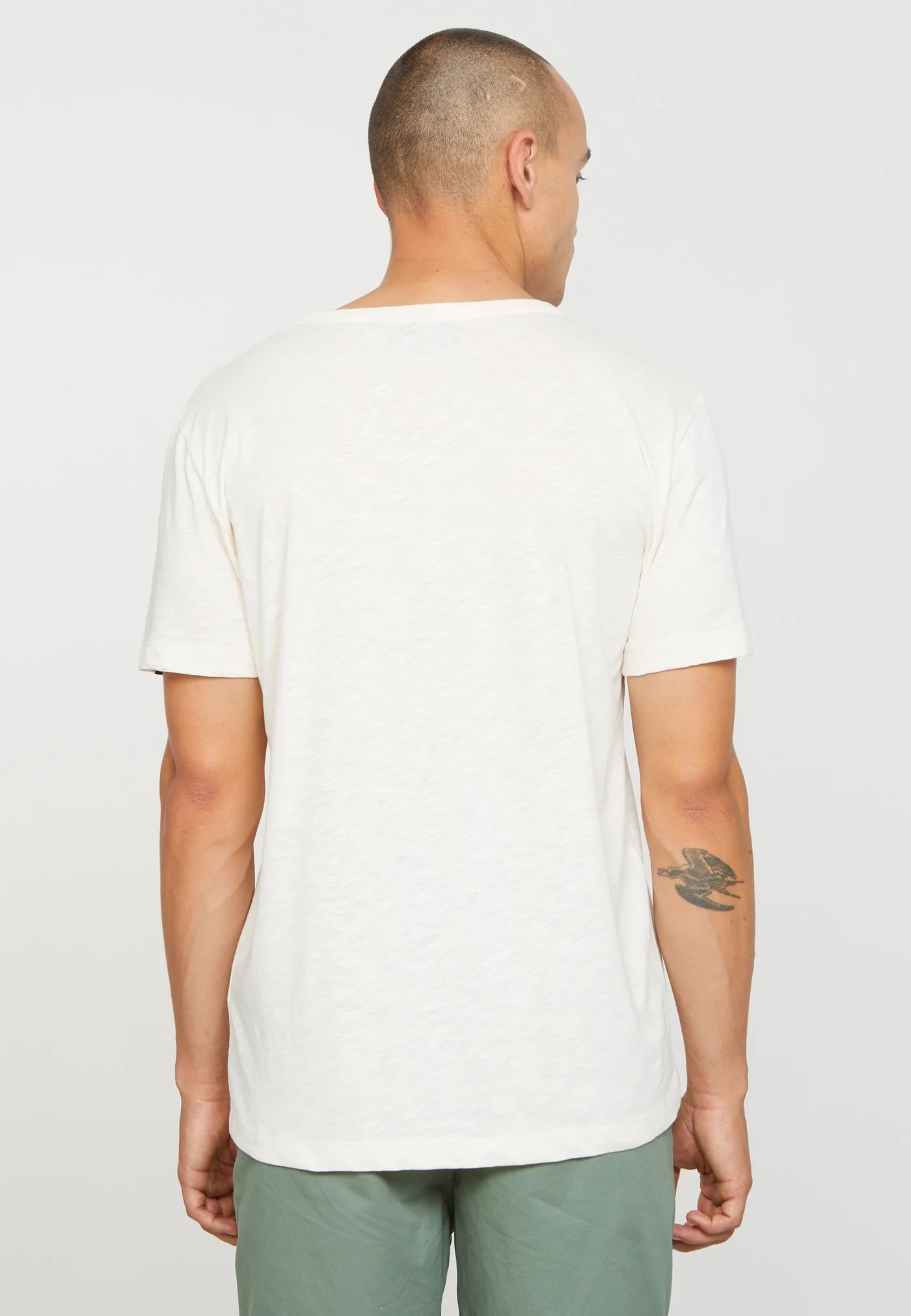 RECOLUTION Men T-Shirt Bay Sea Gull