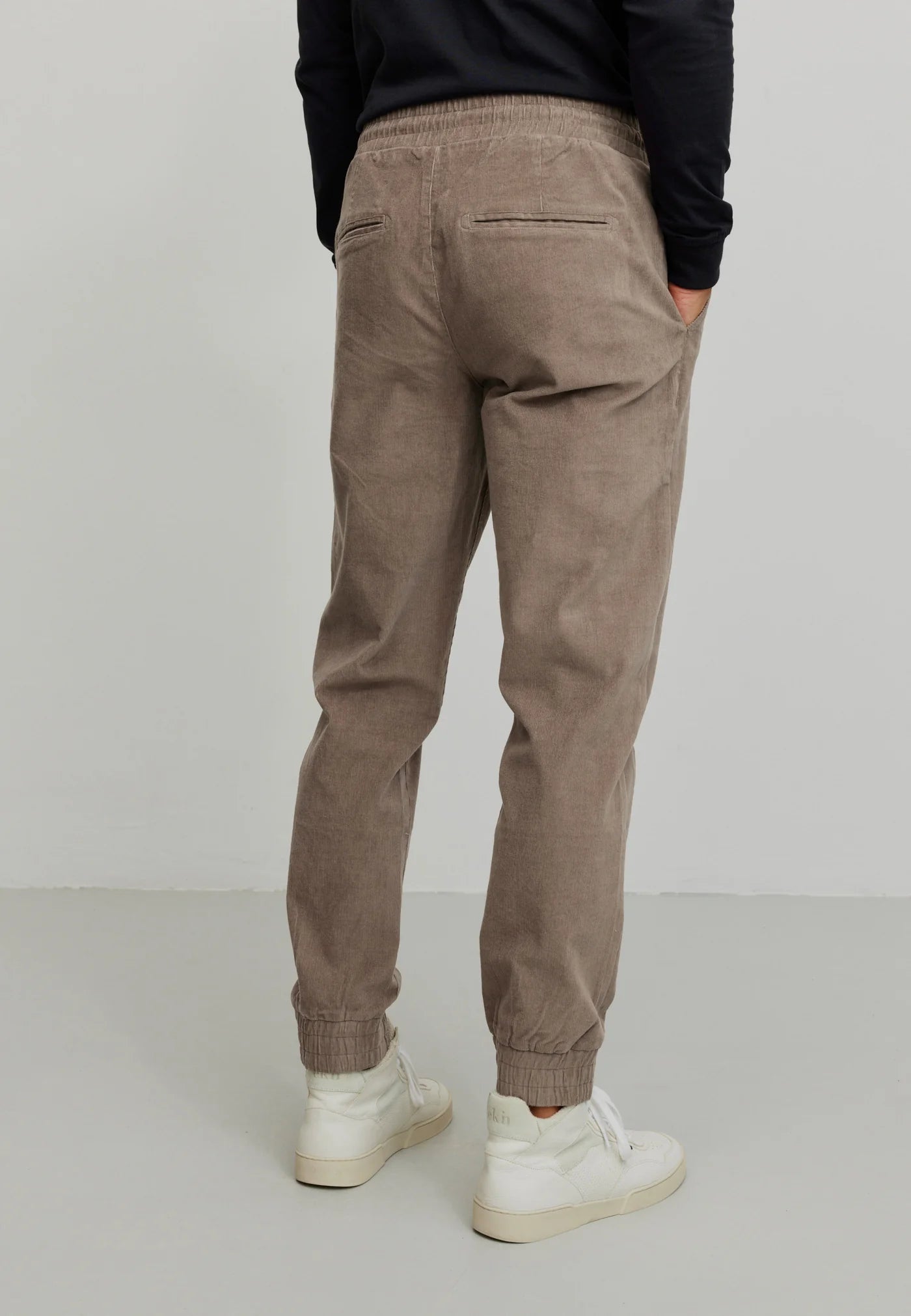RECOLUTION Men Jogg Chino CYPERUS