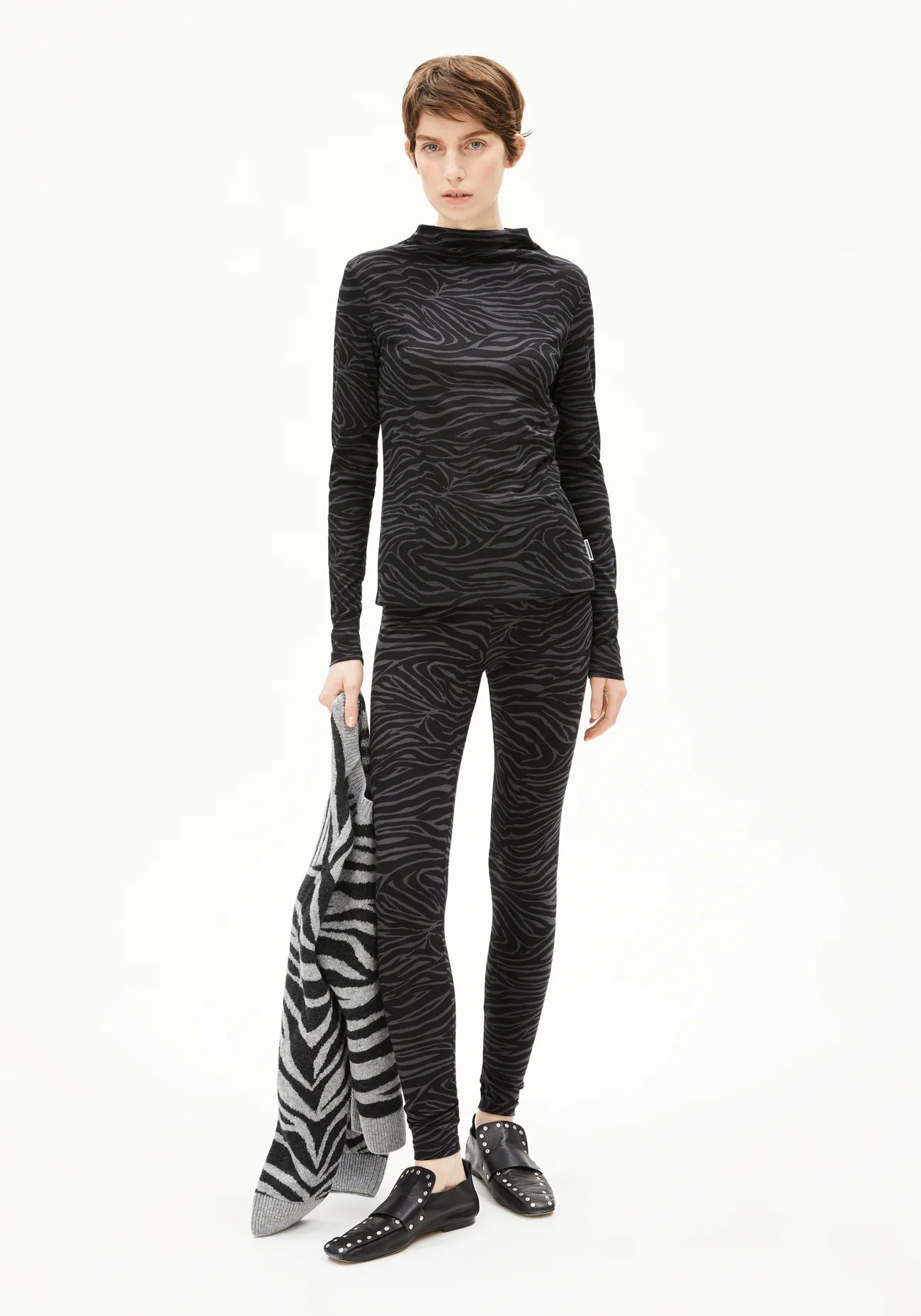 ARMEDANGELS CALUNAA ZEBRARAA