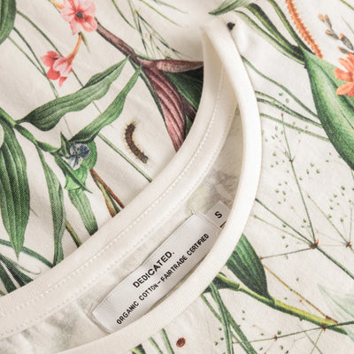 Dedicated Da-T-Shirt Visby Flower Field