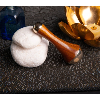 Berk Kansa Wand Massagestab mit Blume des Lebens