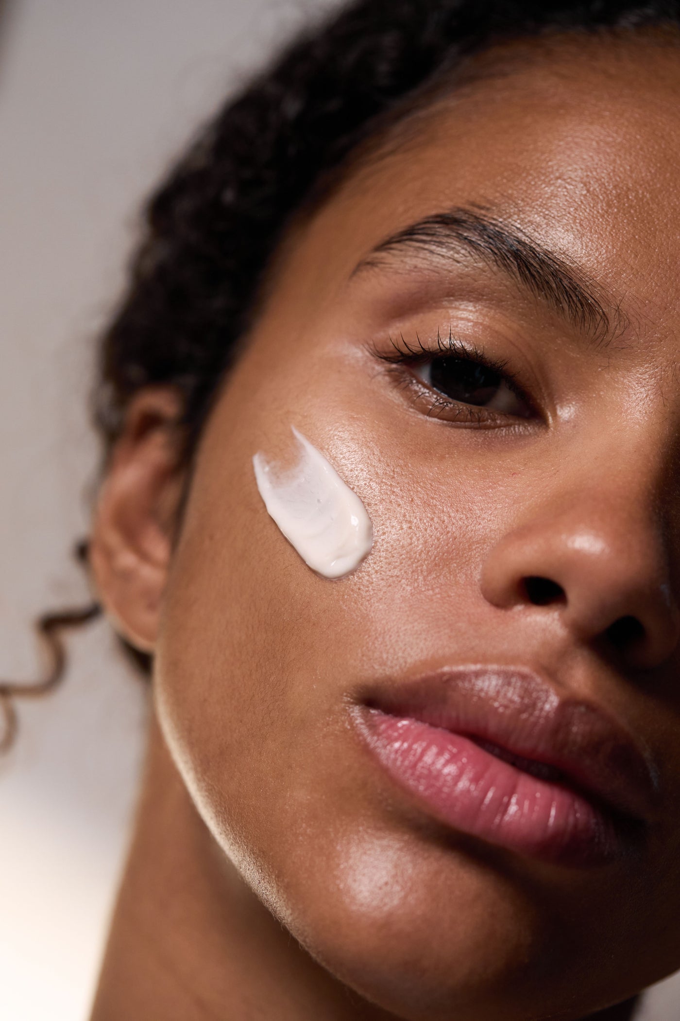 Dr. Hauschka Aufbauende Maske