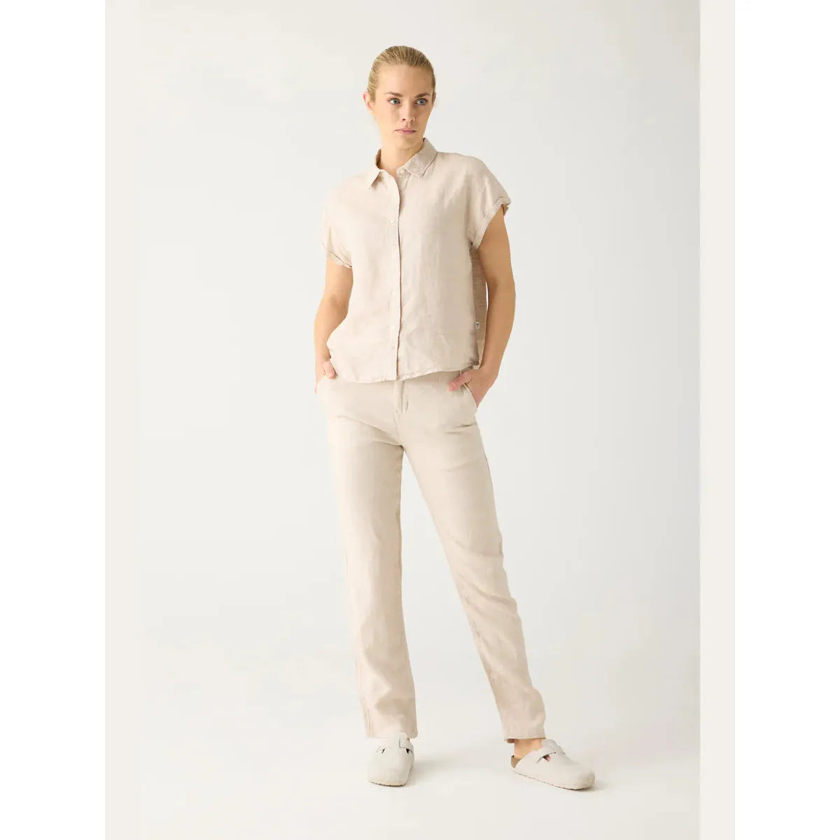 CALLA tapered mid-rise linen pants