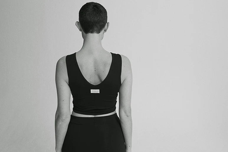 OH OH OM Cropped O- Top