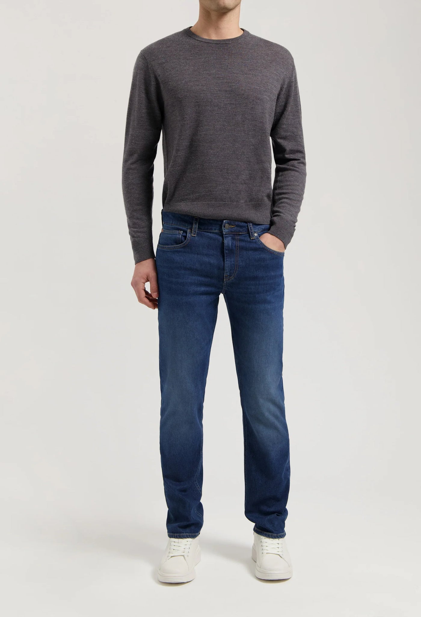 MUD Jeans Bryce Mid Rustic Blue