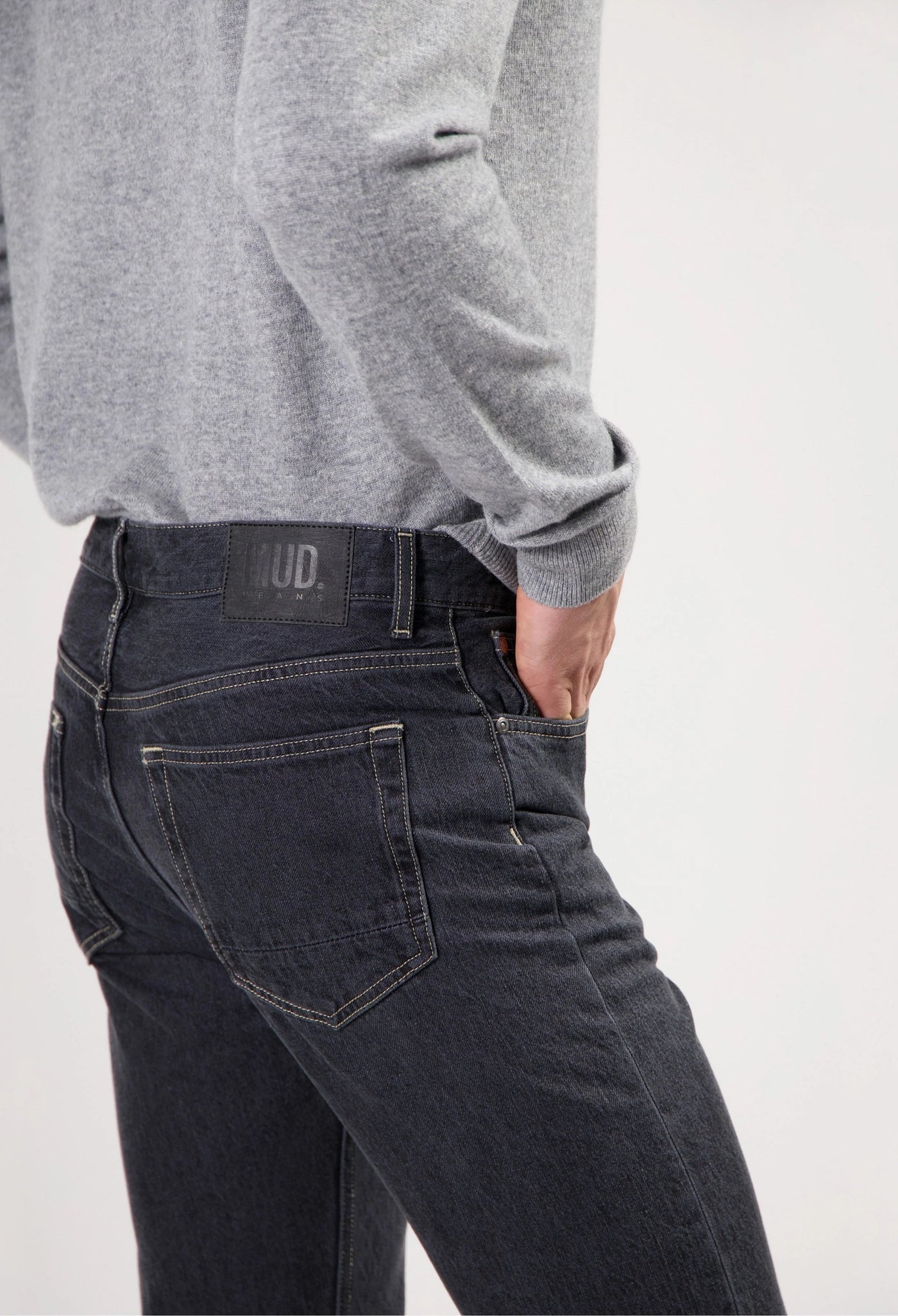 MUD Jeans John mid straight